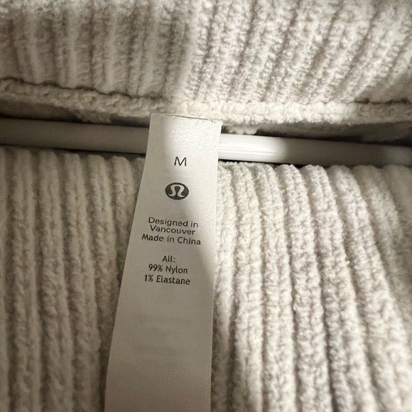 Lululemon Cable Knit Sweater - Picture 5 of 6
